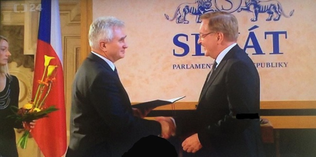 V pravo prof. Petr Arenberger, Zdroj ČT 24 V pravo prof. Petr Arenberger, Zdroj ČT 24